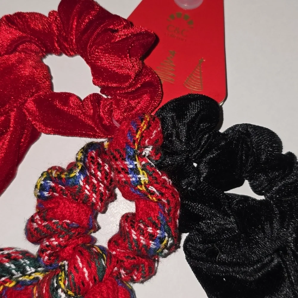 C&C Red, Black and Plaid 3pc Scrunchie Set NWT